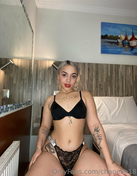 chanelle18 estrella sexy galerías