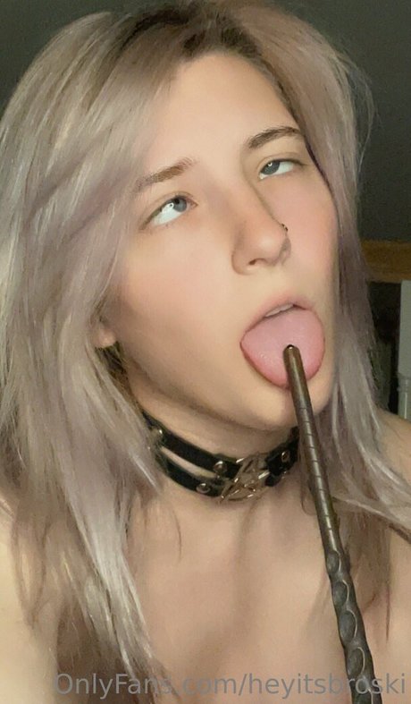 HeyItsBroski actriz archivo