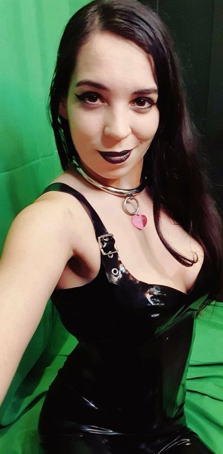 lilithinlatex arte estelar archivo