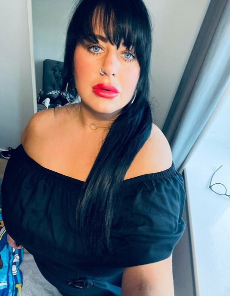 deleteduser20233 estrella del arte galería