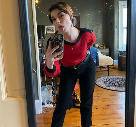 Casey Lee Williams estrella bonita galerías