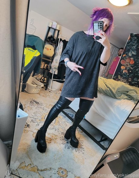 yokaioppai actriz de alta definición imagen