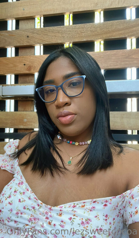 jezsweetcocoa estrella atractiva imágenes