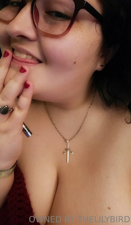 ladylilithbyrd modelo agradable galerías