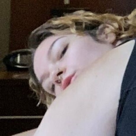 sweeet v free actriz caliente foto