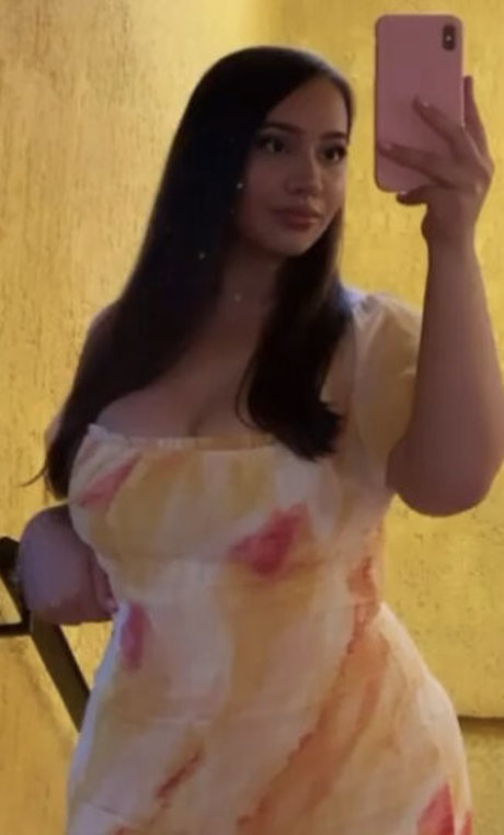 Ellie Johnston estrella sexy fotos