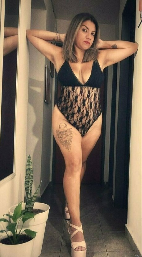 ladama22 sexo estrella galería