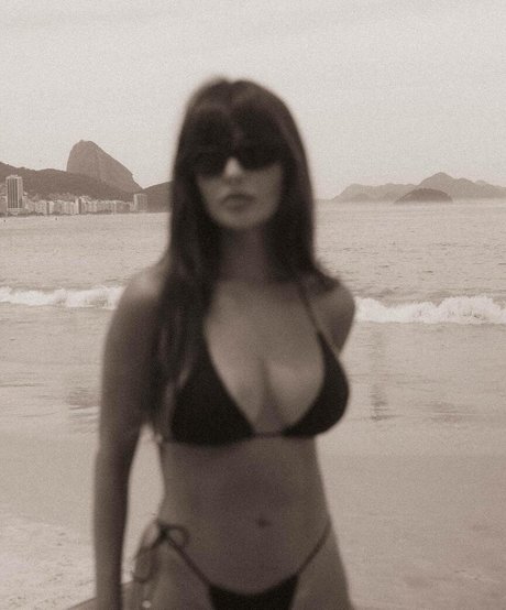 Thais Braz estrella porno gratis recopilación