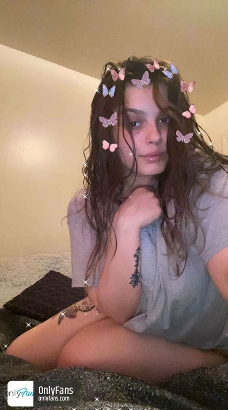 realginawaters bonita actriz imágenes