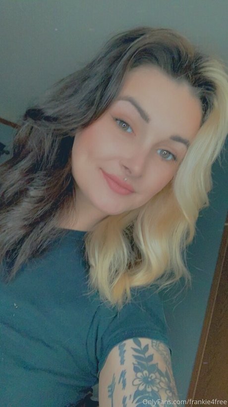 frankie4free hermosa estrella archivo