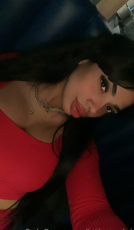 latinmodel estrella hermosa galerías