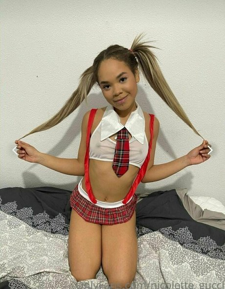 bellahotxx bonita modelo fotos