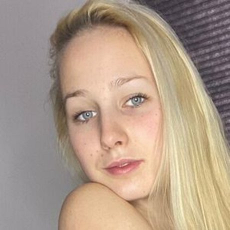 miaa 699 modelo mejor recopilación