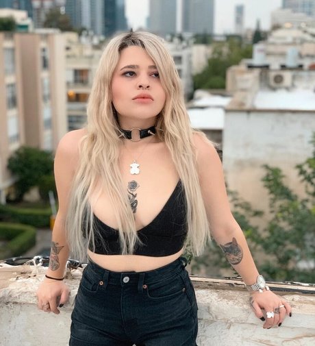 Shira Sasson actriz perfecta galería