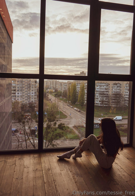 tessie free Profilfoto