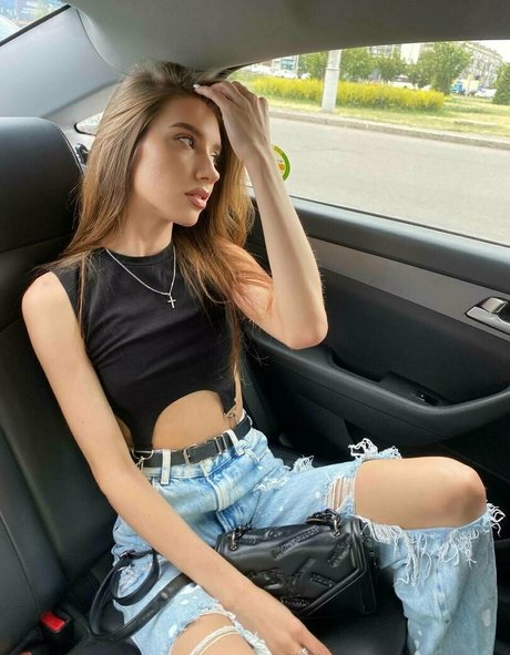 tessie free estrella imagen