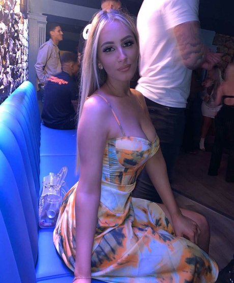 Faylee Oxenham estrella porno de arte fotos