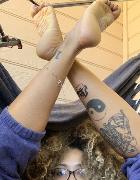 Omgitsbratch estrella caliente imágenes