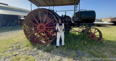 vivaathena bonita actriz imagen