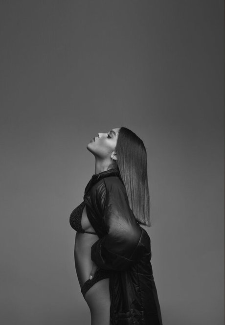 Yaheli Ovadya estrella exclusiva recopilación