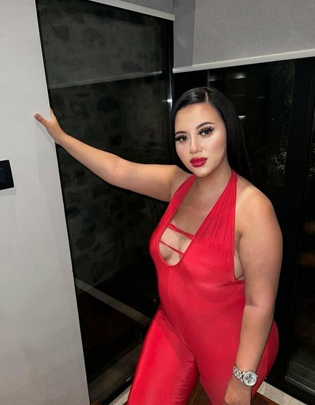 lifeofroseee arte modelo imagen