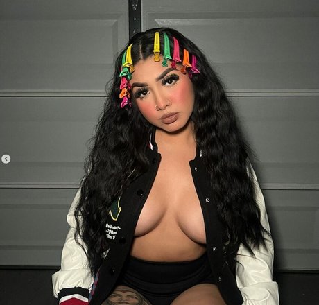 Zslaay estrella porno hermosa imágenes