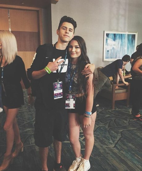 Kelsea Forti modelo libre foto