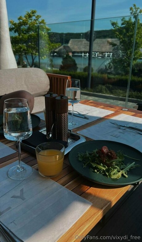 vixydi free actriz sexual imagen