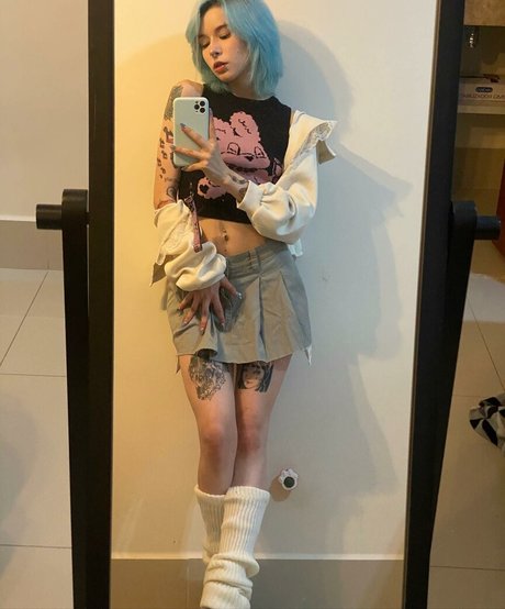 Luh Setra estrella sexy galería