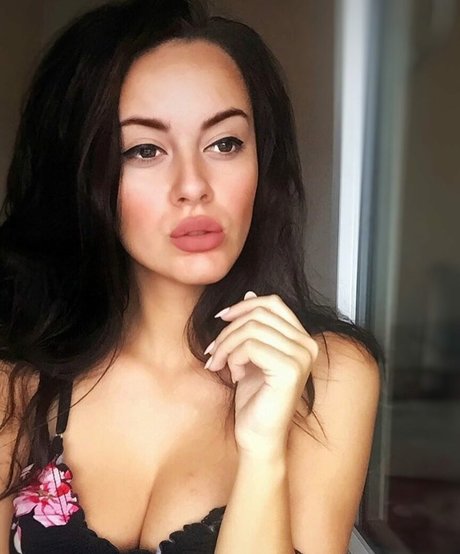 Bianca Jordan estrella exclusiva imágenes