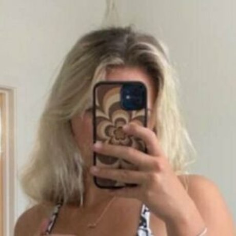 Alyssa Leary estrella sexy archivo