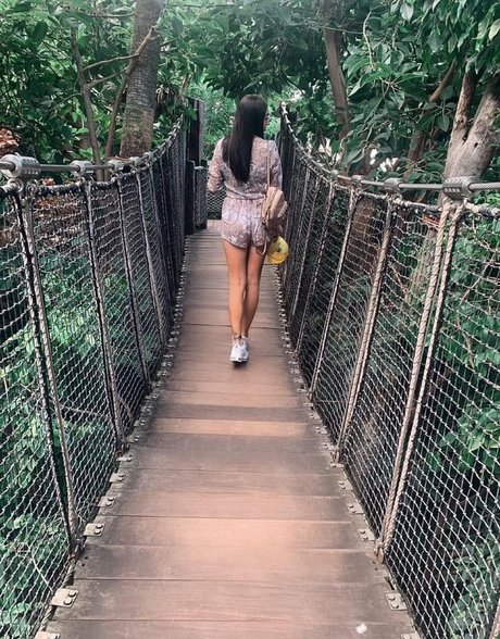 Chloe Reynolds buen modelo imagen