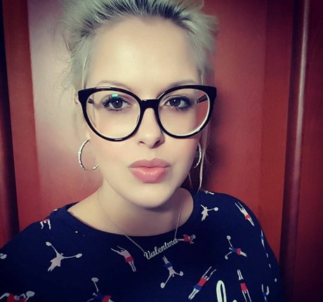 Valentina Morselli estrella porno sexy imágenes