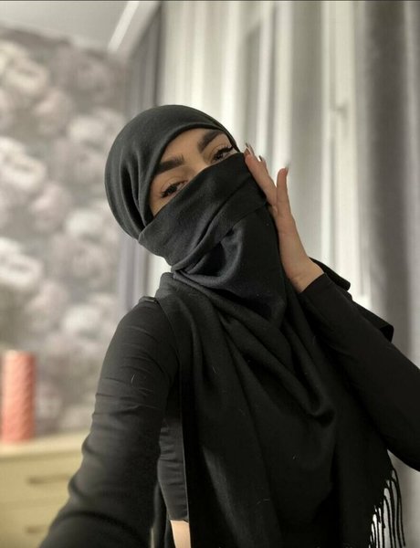 claudia nerdy modelo de arte imagen