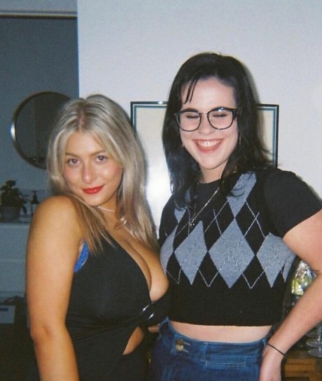 Becca M modelo de arte fotos