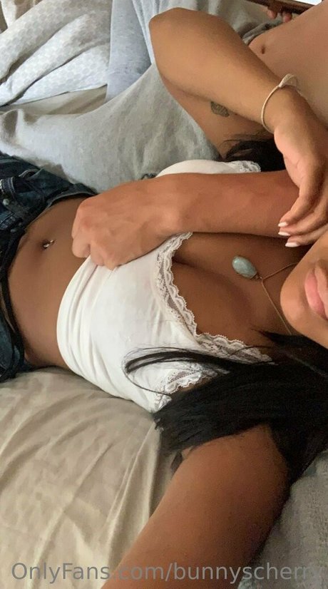 Bunnyscherry estrella porno xxx imagen