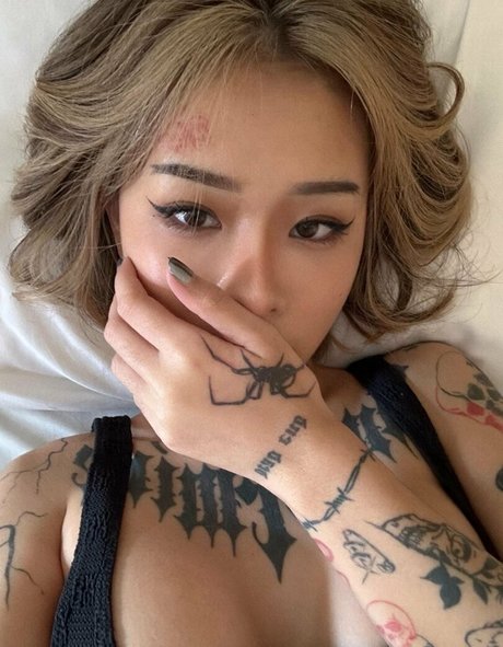 Gupgiiiiift desnudos estrella porno fotos