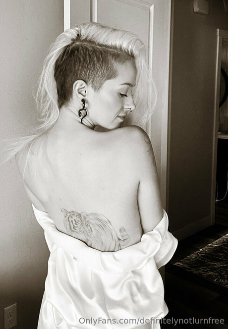 definitelynotlurn estrella de alta definición galerías