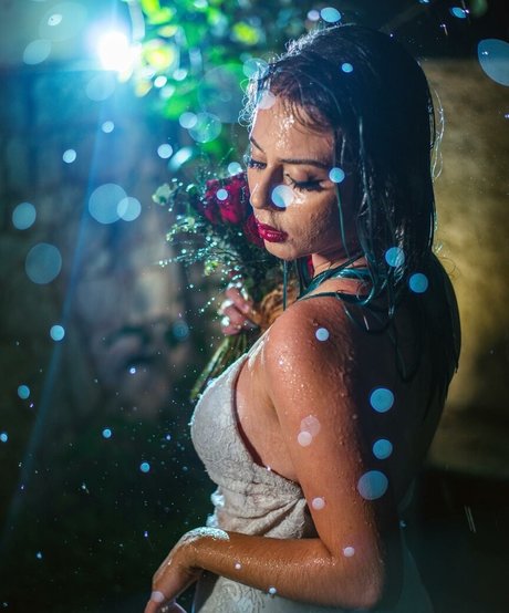 Eu sousarah bonita modelo foto