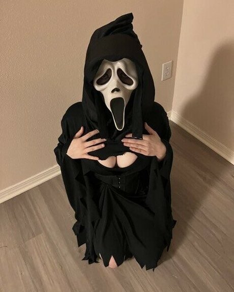 Waluiguigui modelo desnudos imágenes