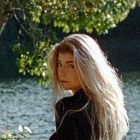 Keitish estrella adulta galerías