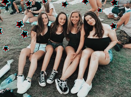 Rachel P estrella superior imagen