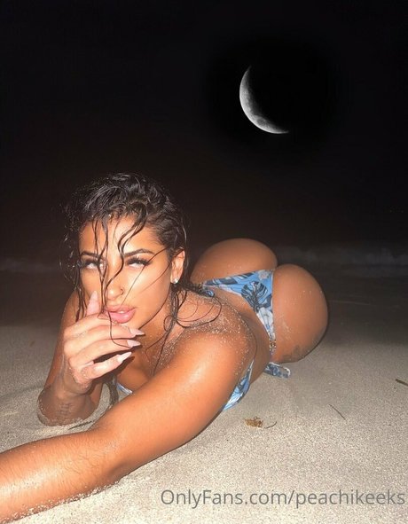 ghostgirl modelo caliente foto