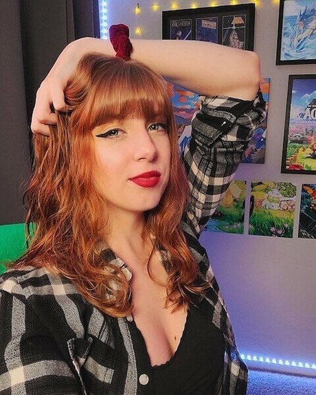 MaryMajora modelo exclusivo galerías