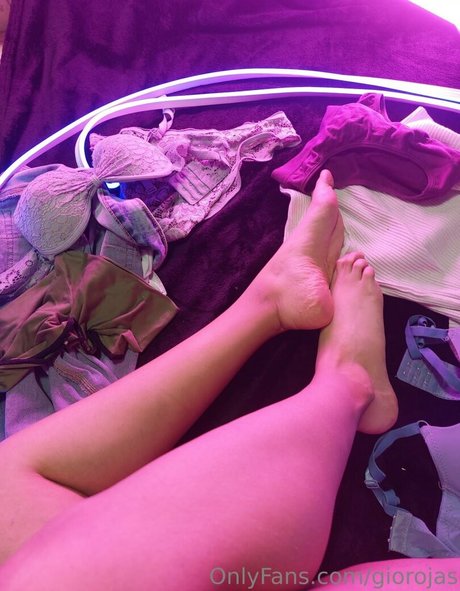 Gio Rojas estrella superior archivo