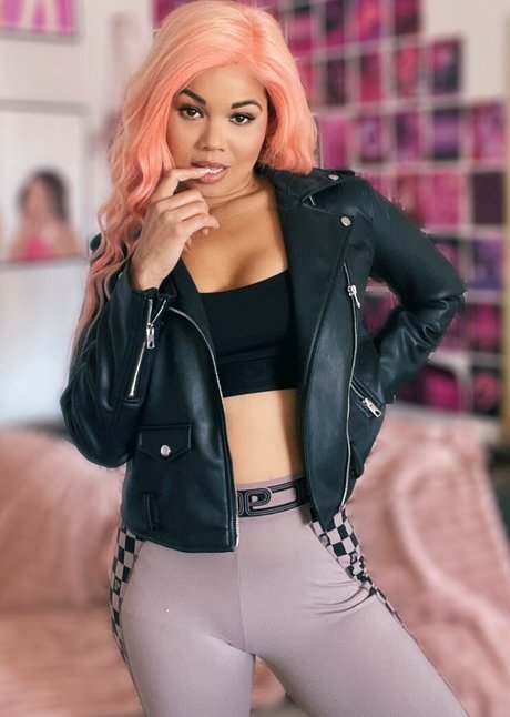 thetezzashow estrella porno xxx imágenes