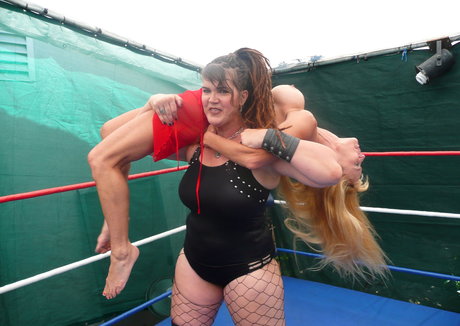 Tanya Danielle modelo porno imágenes