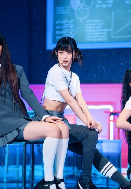 Hanni Pham estrella exclusiva fotos