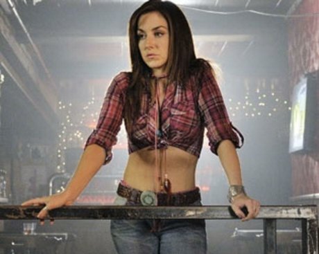 Erin Karpluk bonita modelo galería