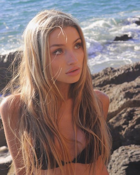 Sofia Garreton estrella porno bonita fotos